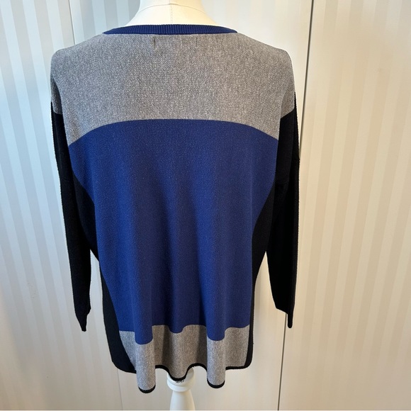 Fever gray blue black long sleeve light colour blocked sweater Size M - Picture 9 of 9